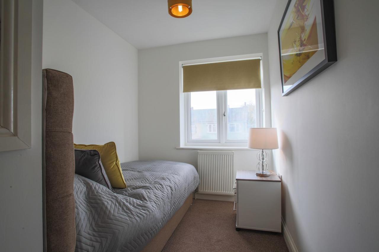 Vale House Apartment